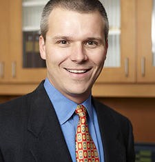 Dr. Sean Mooring